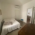 Angolo Del Poeta 度假居 *