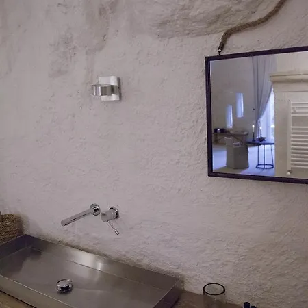 度假居 Angolo Del Poeta 马泰拉