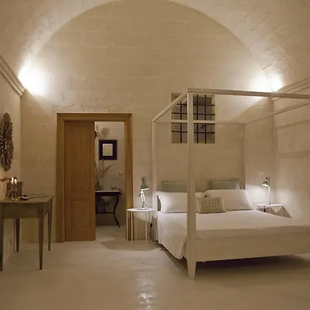 Nyaraló Angolo Del Poeta Matera